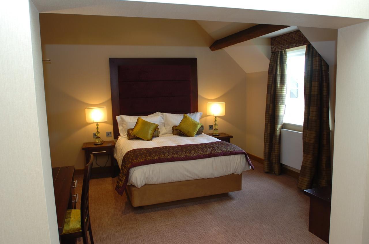 The Bear'S Paw Hotell Warmingham Eksteriør bilde